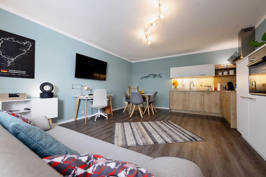 Racing-Apartment Herresbach Eksteriør billede